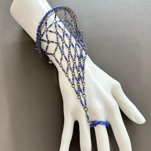 Kundan Hand Chain Slave Ring Bracelet Made In India Blue Bead - New - Picture 1 of 4